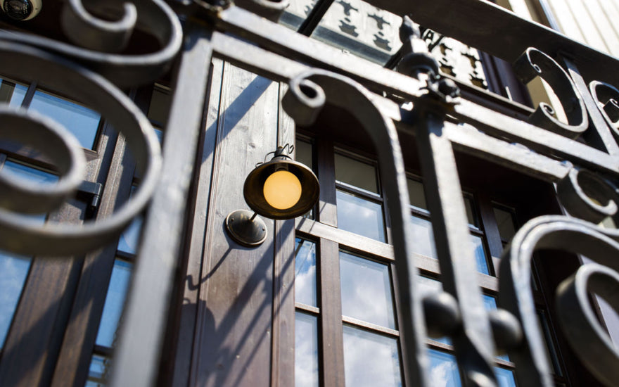 5 Reasons to Consider Using Wrought Iron Doors for Your Business
