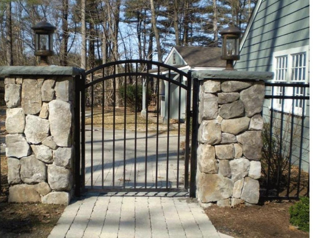 The Lasting Impact of Iron Gate Doors on Home Aesthetics