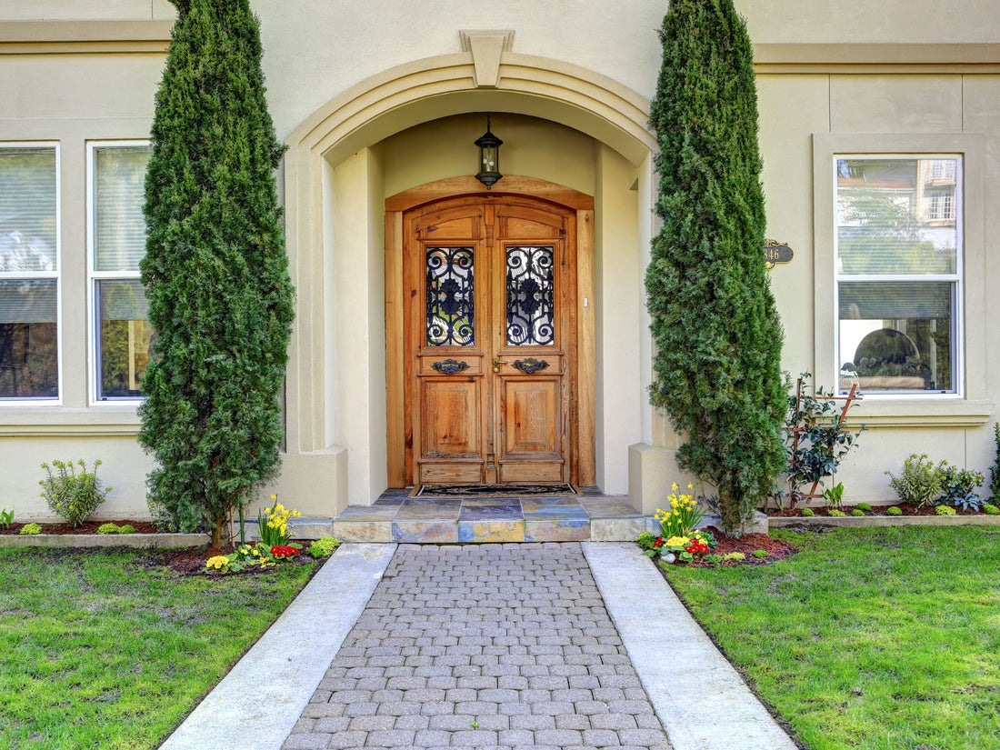Why Home Designers and Builders Love Iron Doors
